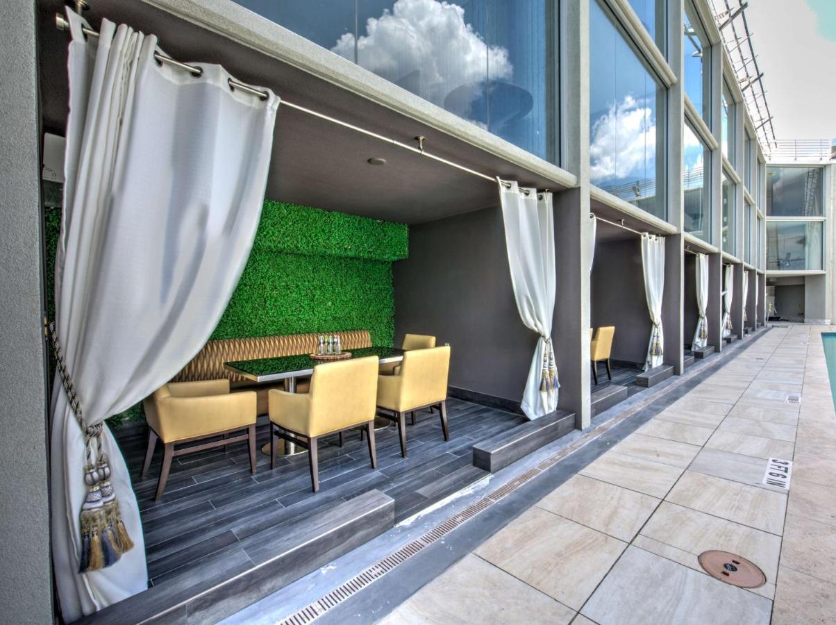 Hotel Doubletree By Hilton Brookhollow Houston
