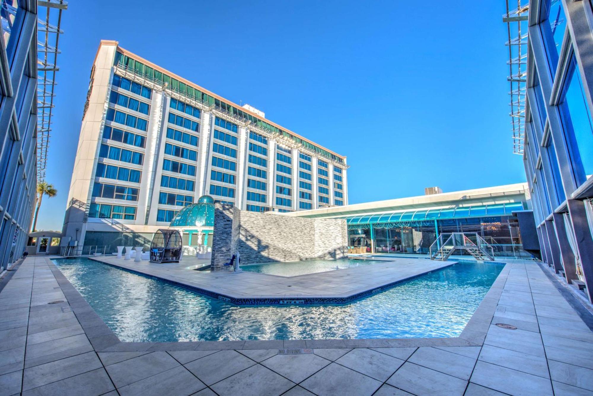 Hotel Doubletree By Hilton Brookhollow