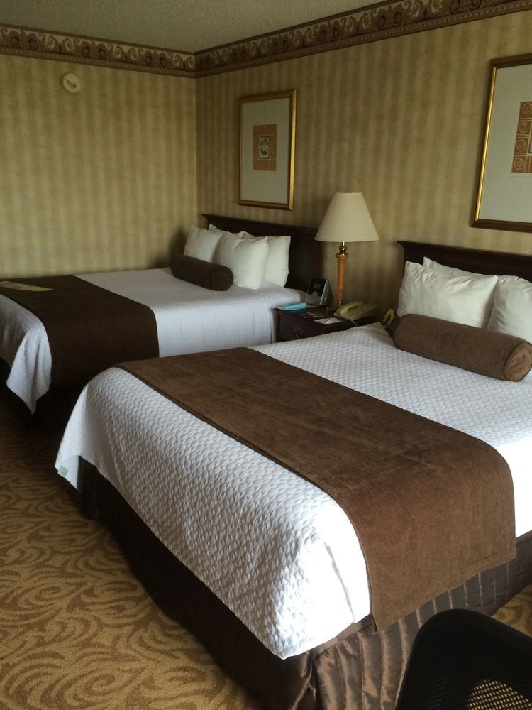 Doubletree By Hilton Brookhollow