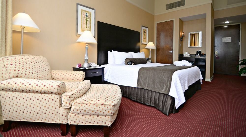 Doubletree By Hilton Brookhollow