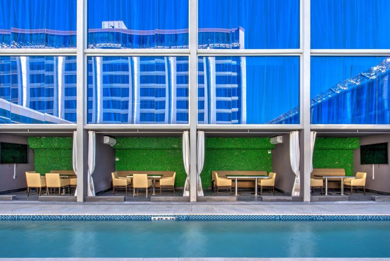 Doubletree By Hilton Brookhollow 4*