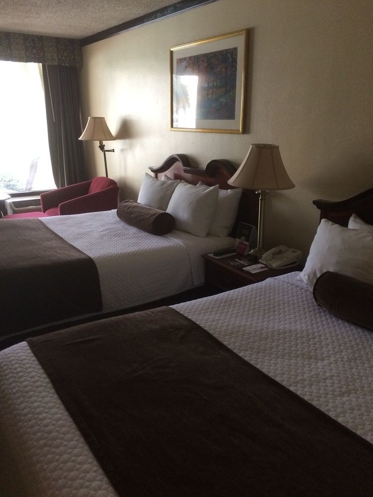 Doubletree By Hilton Brookhollow Houston